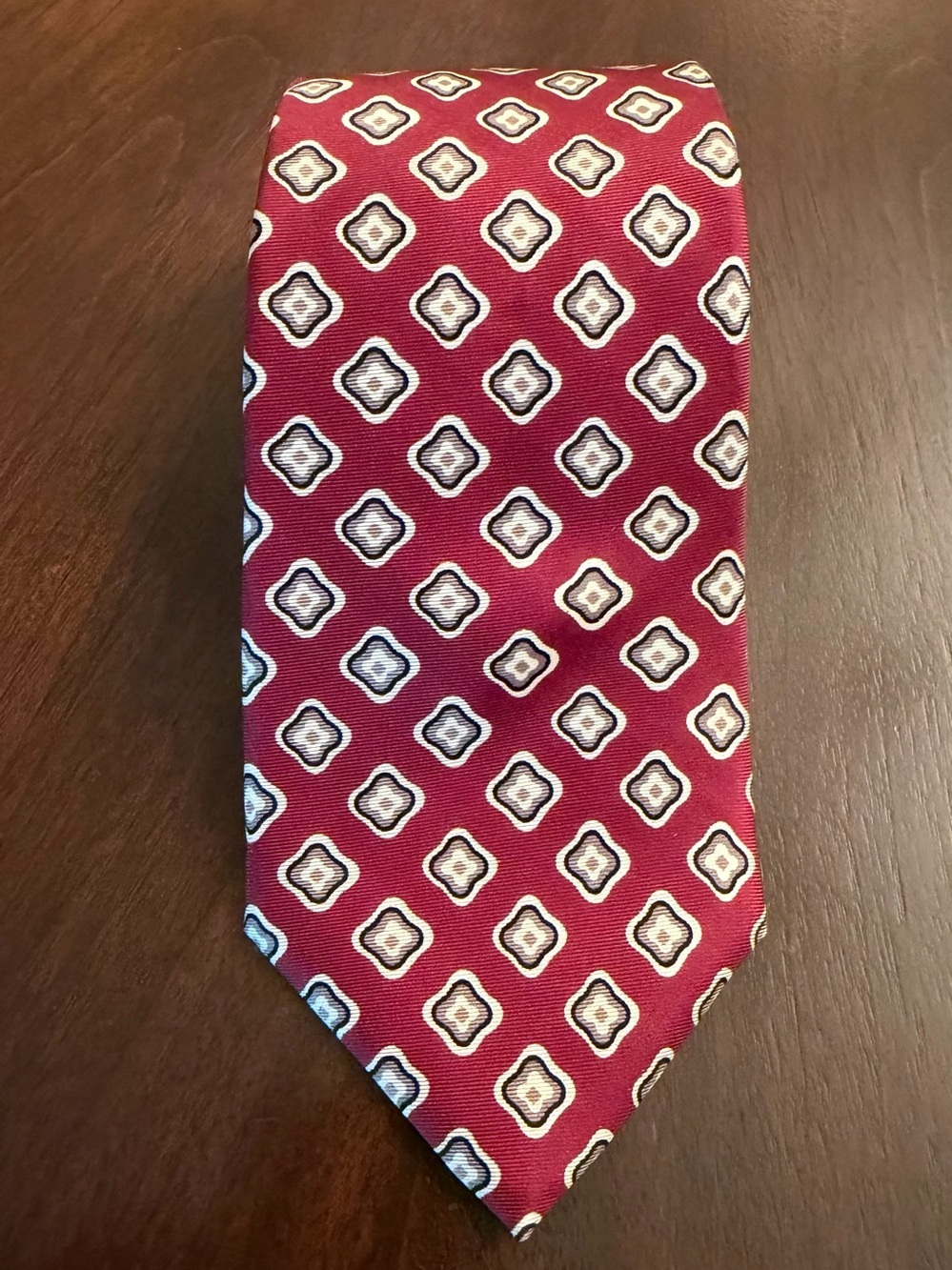 Christian Dior Men's Burgundy Geometric Woven Silk Designer Tie